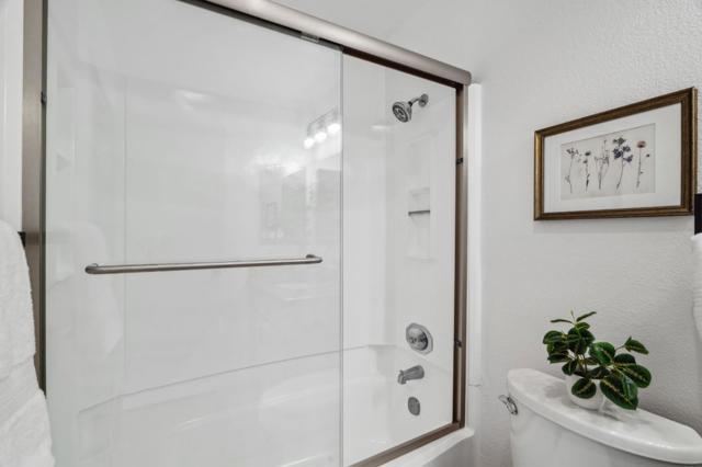 4922 Pony Pass Circle, San Jose CA: https://media.crmls.org/mediaz/0b548b4c-cac2-487b-9dc7-d43179b5eca7.jpg
