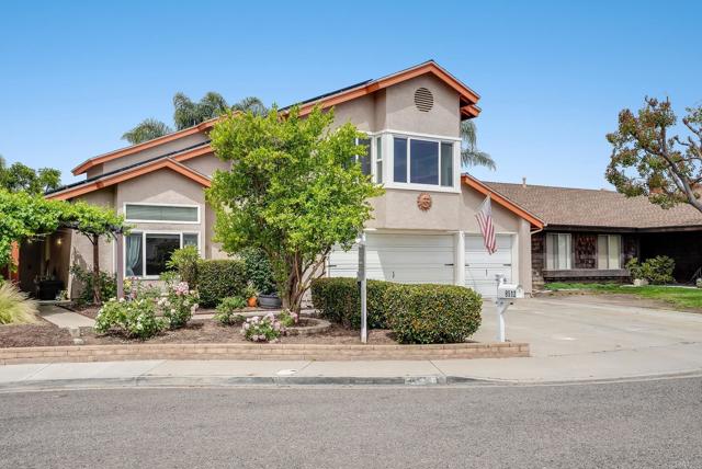 9512 Amster Dr, Santee, CA 92071