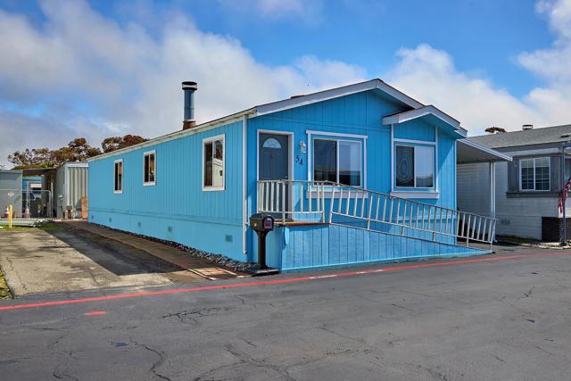 54 Maywood, Oceanside, California 92054, 2 Bedrooms Bedrooms, ,2 BathroomsBathrooms,Residential,For Sale,Maywood,250021520SD