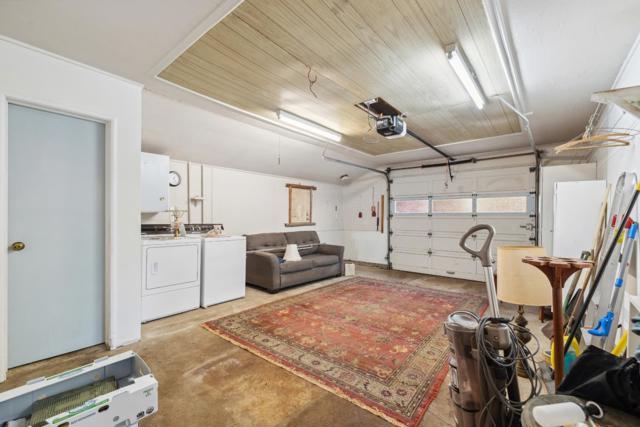 1150 Fetherston Way, Felton CA: https://media.crmls.org/mediaz/0b5697a1-dae6-499d-b87e-3f7b8e6fe3dc.jpg