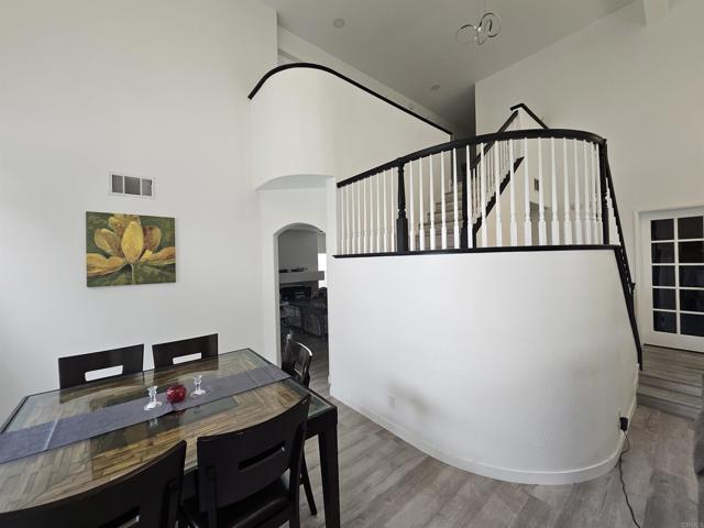 43075 Corte Fresca, Temecula CA: https://media.crmls.org/mediaz/0b579ccc-2ab6-4a39-bdbf-df5e5cb5837b.jpg