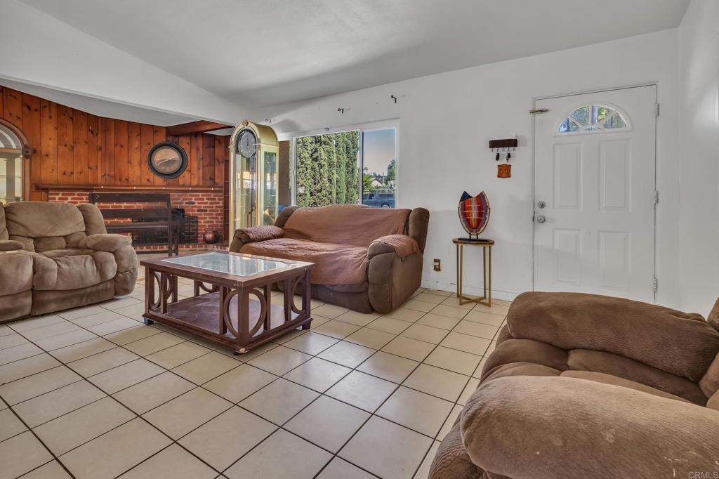 610 11th Avenue - photo 3