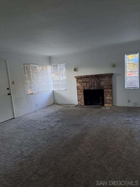 33 35 George St, San Jose CA: https://media.crmls.org/mediaz/0b5971d0-fa47-4723-a271-87585891f72d.jpg