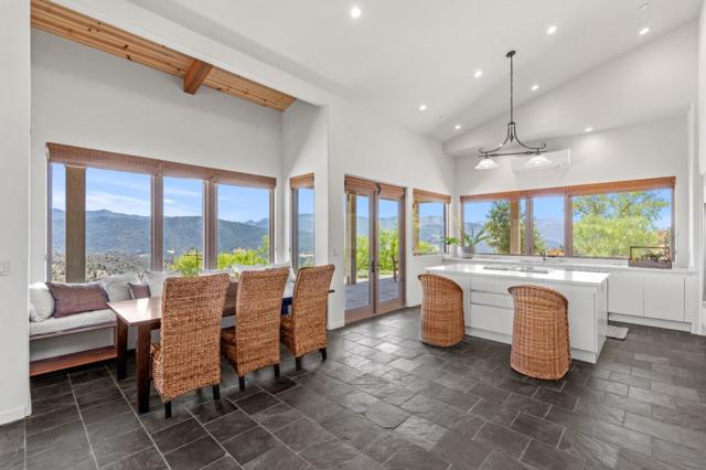 38 Asoleado Drive, Carmel Valley CA: https://media.crmls.org/mediaz/0b59a9ff-7722-44d0-bb78-7f92393aaf13.jpg