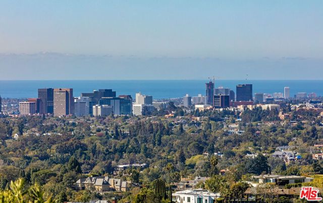 1274 LAGO VISTA Drive, Beverly Hills, California 90210, 6 Bedrooms Bedrooms, ,1 BathroomBathrooms,Single Family Residence,For Sale,LAGO VISTA,24404225