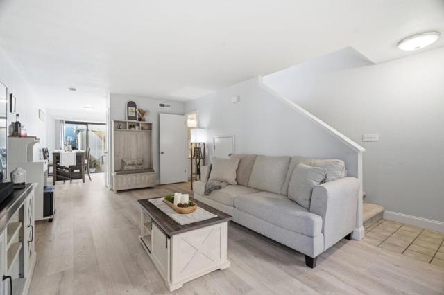 251 Gibson Drive, Hollister CA: https://media.crmls.org/mediaz/0b5ae05d-bf0d-46cc-ad17-f5524595067f.jpg