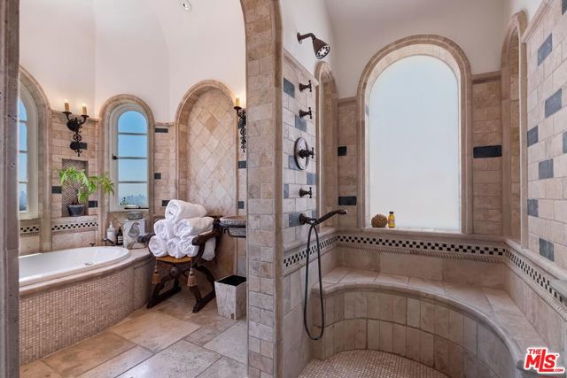 2420 Chislehurst Drive, Los Angeles CA: https://media.crmls.org/mediaz/0b5ae80e-4b8c-4c55-861a-1eb1e966a2a6.jpg
