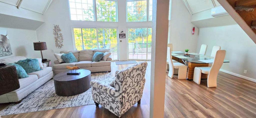 MLS #219133744DA image #9