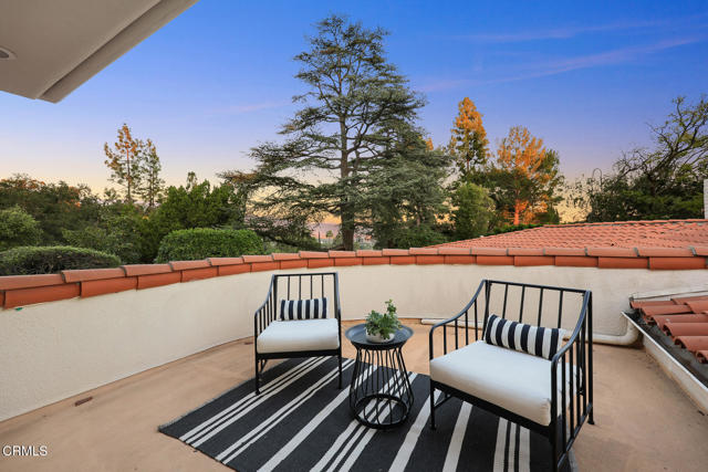 Detail Gallery Image 33 of 63 For 399 N San Rafael Ave, Pasadena,  CA 91105 - 3 Beds | 3/1 Baths