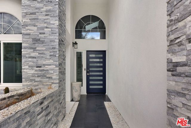 39665 Maple Leaf Court, Murrieta CA: https://media.crmls.org/mediaz/0b5c1f34-9b20-40db-be78-9a0c0d0dbffa.jpg
