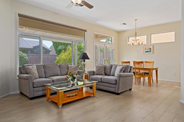 78270 Quail Run, Palm Desert CA: https://media.crmls.org/mediaz/0b5cb015-c137-4abd-8d55-ab5f1d233542.jpg
