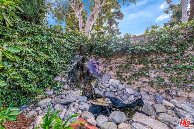 16424 Bubbling View Circle, Cerritos CA: https://media.crmls.org/mediaz/0b5dff6d-e977-48fc-a70d-bea2edbbba6a.jpg