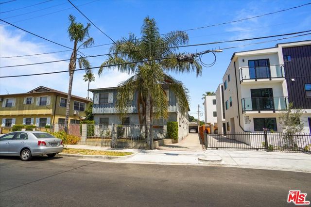 6242 Beck Avenue, North Hollywood, California 91606, ,Multi-Family,For Sale,Beck,24402361