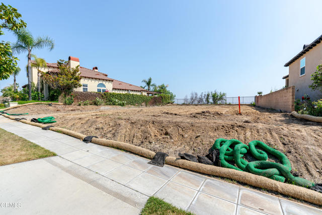 Detail Gallery Image 4 of 13 For 3903 Lilac Canyon Ln, Altadena,  CA 91001 - – Beds | – Baths