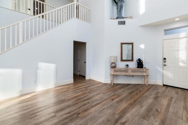 Detail Gallery Image 8 of 44 For 6443 Amethyst Way, Carlsbad,  CA 92011 - 4 Beds | 2/1 Baths