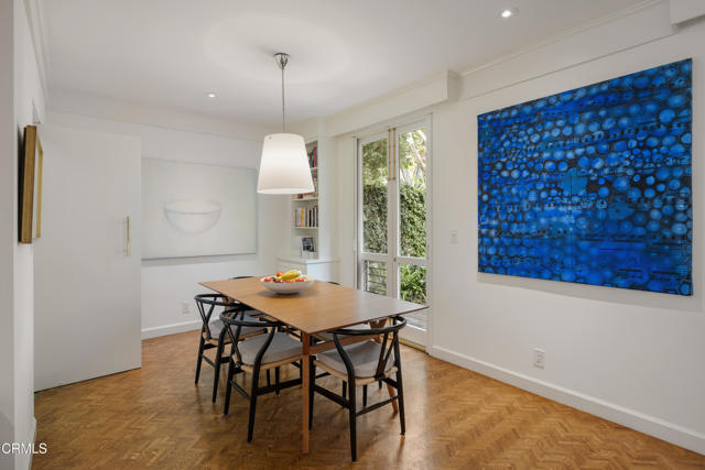 Detail Gallery Image 13 of 56 For 1105 S Orange Grove Bld, Pasadena,  CA 91105 - 3 Beds | 2/1 Baths