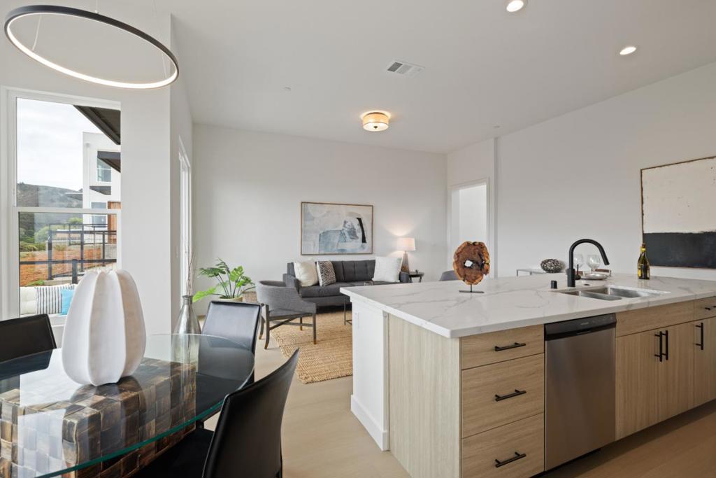 0B6001Ac Ff03 4177 897A F9C757042041 817 Fassler Avenue, Pacifica, Ca 94044 &Lt;Span Style='BackgroundColor:transparent;Padding:0Px;'&Gt; &Lt;Small&Gt; &Lt;I&Gt; &Lt;/I&Gt; &Lt;/Small&Gt;&Lt;/Span&Gt;