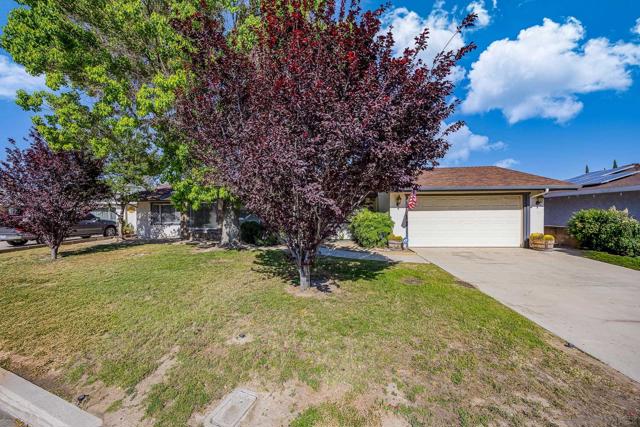 26463 Hamre Pl, Hemet CA: https://media.crmls.org/mediaz/0b606e21-d601-436e-80bb-74b9c11d3f8b.jpg