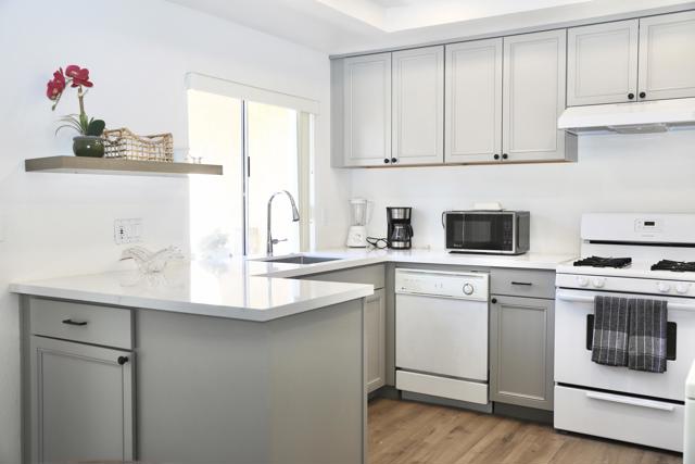73167 Alice Marble Lane, Palm Desert CA: https://media.crmls.org/mediaz/0b60c465-2139-4d0b-92ab-a1f8075fd642.jpg
