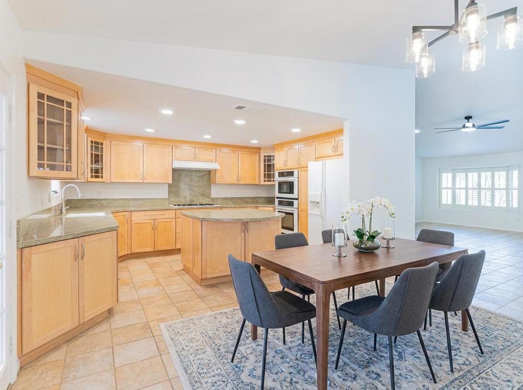 MLS #219139203DA image #2