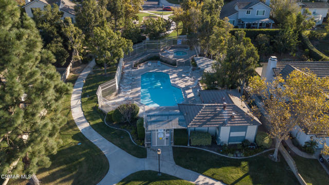 13100 View Mesa Street, Moorpark CA: https://media.crmls.org/mediaz/0b6190e3-6a2e-4213-823c-ebfd86244976.jpg