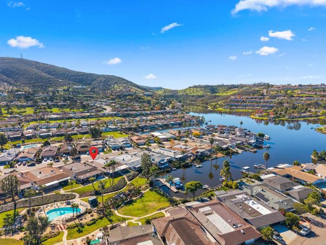 1446 La Linda Drive, San Marcos CA: https://media.crmls.org/mediaz/0b61bb07-19cd-4a92-90f7-3c03e6445d95.jpg