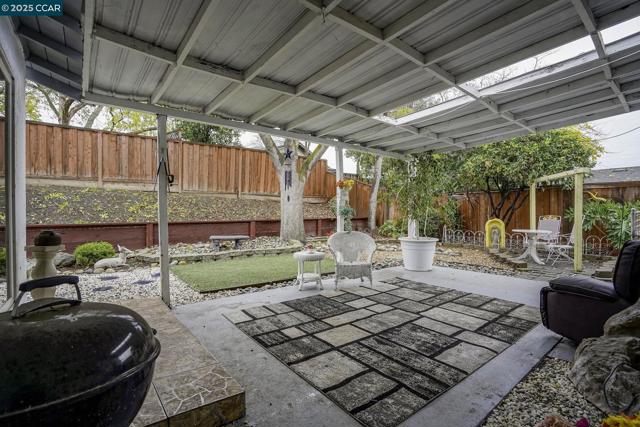 Image 42 of 46 For 2279 Saint George Dr