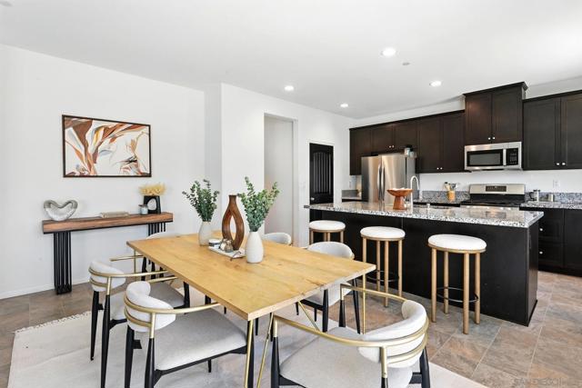 30499 Ridgely Way, Menifee CA: https://media.crmls.org/mediaz/0b626c0a-cb0d-4356-9728-b29ece0a69ce.jpg