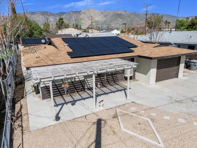 259 & 255 W 6th Street, San Jacinto CA: https://media.crmls.org/mediaz/0b64bddc-9910-464a-9620-65a0a5653197.jpg