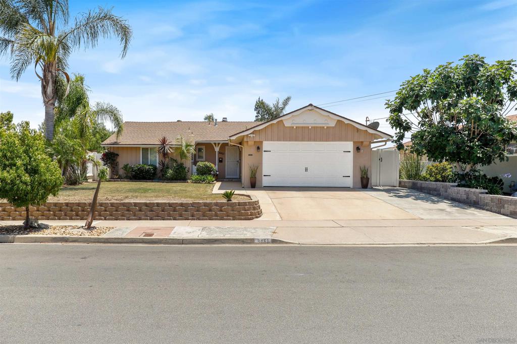 8451 Bashan Lake Ave