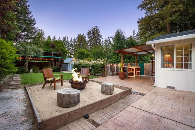 5324 Plateau Drive, Felton CA: https://media.crmls.org/mediaz/0b691c7b-40c0-4bed-8a2a-f6806d81ed54.jpg