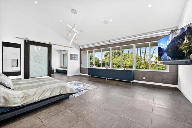 49120 Sunrose Lane, Palm Desert CA: https://media.crmls.org/mediaz/0b69c366-8190-4094-b2c0-3fef52ecac96.jpg