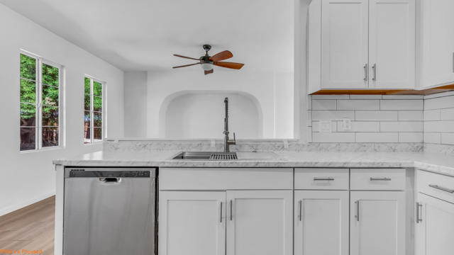 83628 Serpentine Way, Coachella CA: https://media.crmls.org/mediaz/0b69f69c-3d78-4f91-9a2a-f7b99555fb99.jpg