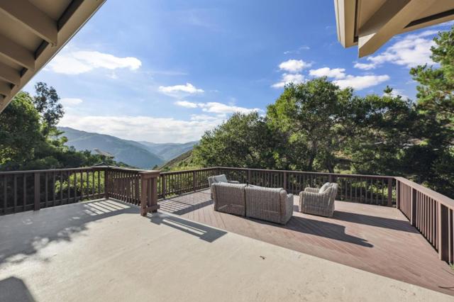 760 Country Club Drive, Carmel Valley CA: https://media.crmls.org/mediaz/0b6a223d-81e9-45d0-877a-35145384167c.jpg