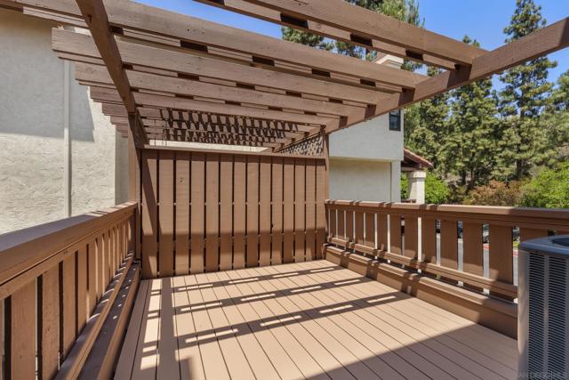 5806 Mission Center Rd., San Diego CA: https://media.crmls.org/mediaz/0b6a80de-e7fb-40d0-85f3-6f36aeaef547.jpg
