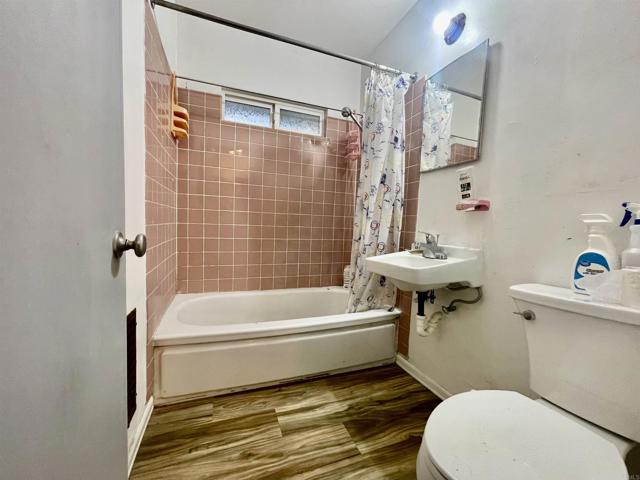 8204 Jamacha Rd, San Diego CA: https://media.crmls.org/mediaz/0b6a9734-b97f-4d39-ba75-1d242c0d6457.jpg