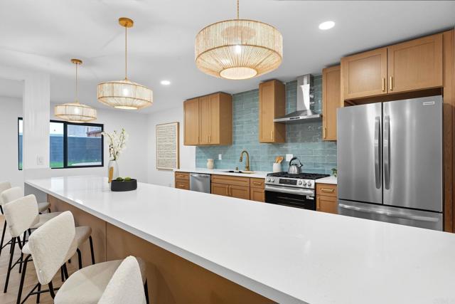 Detail Gallery Image 11 of 48 For 2851 Grandview St, San Diego,  CA 92110 - 3 Beds | 2 Baths