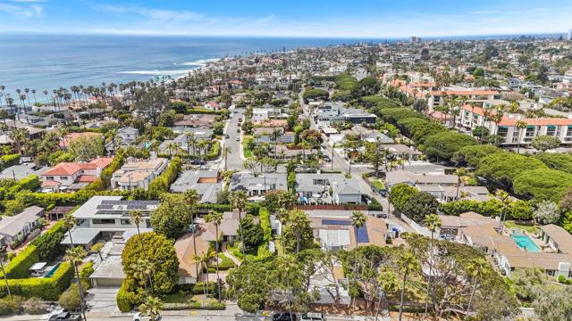 380 Via Del Norte Lot 9, La Jolla CA: https://media.crmls.org/mediaz/0b6bd699-bbb6-4a83-8f4b-098bdc594b6e.jpg