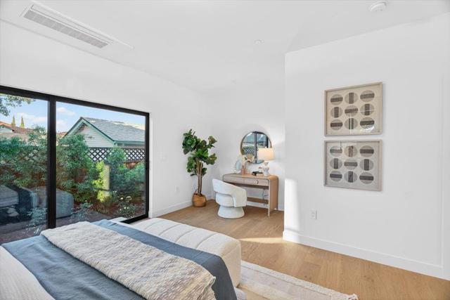 747 W Washington Avenue, Sunnyvale CA: https://media.crmls.org/mediaz/0b6bd73d-0772-4a6f-848d-b91b54f71cc0.jpg