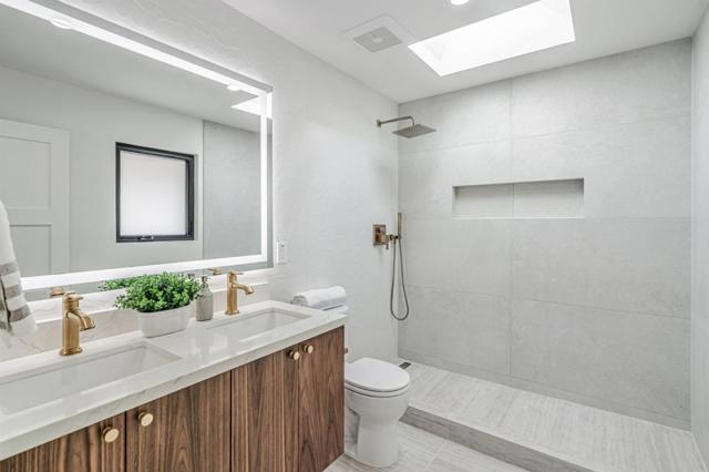 Image 11 of 17 For 734 Knickerbocker Drive