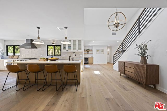 1131 Rancho Drive, Ojai CA: https://media.crmls.org/mediaz/0b6e1a25-055a-46a8-8868-d42c0e14261a.jpg