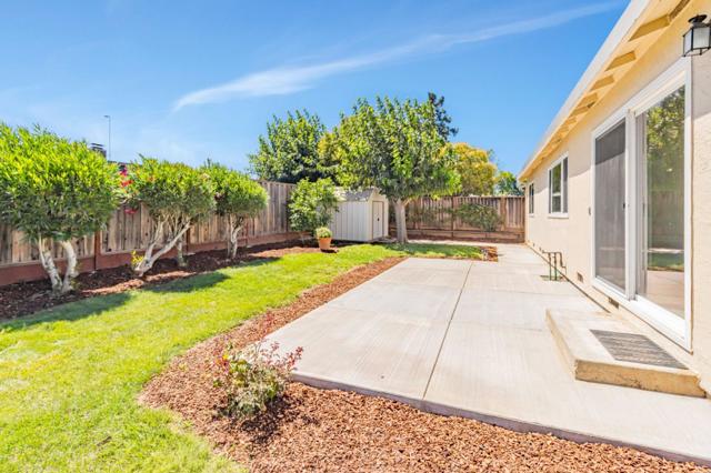 17061 Teak Court, Morgan Hill CA: https://media.crmls.org/mediaz/0b6e60dd-a799-45ab-84ef-4c688dc4430b.jpg