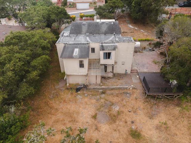 1034 Hellam Street, Monterey CA: https://media.crmls.org/mediaz/0b6f5e62-bc4c-46f0-8b14-f707097fe621.jpg
