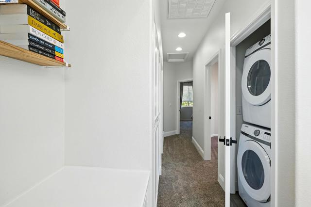 2501 Aimonetti ave, Sacramento CA: https://media.crmls.org/mediaz/0b708753-b82e-420b-8197-dda475415ff9.jpg