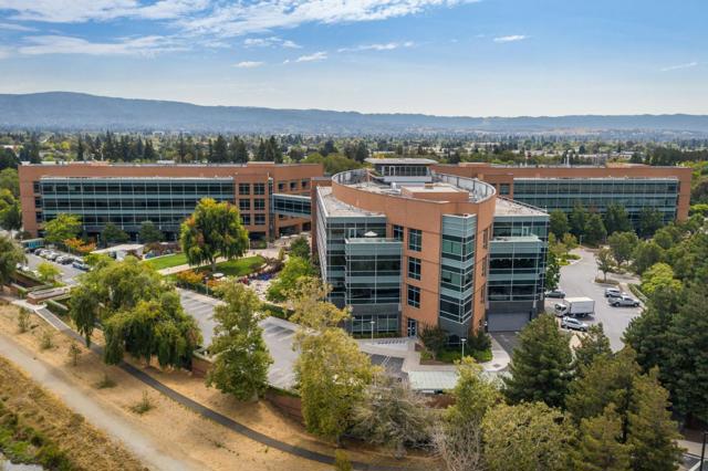 150 Holly Court, Mountain View CA: https://media.crmls.org/mediaz/0b715199-529e-4d55-90bc-6a8882db1b6f.jpg