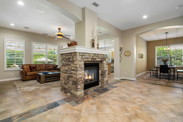 81314 Golden Barrel Way, La Quinta CA: https://media.crmls.org/mediaz/0b71c3d3-d199-4244-8c73-284c83a7eb74.jpg