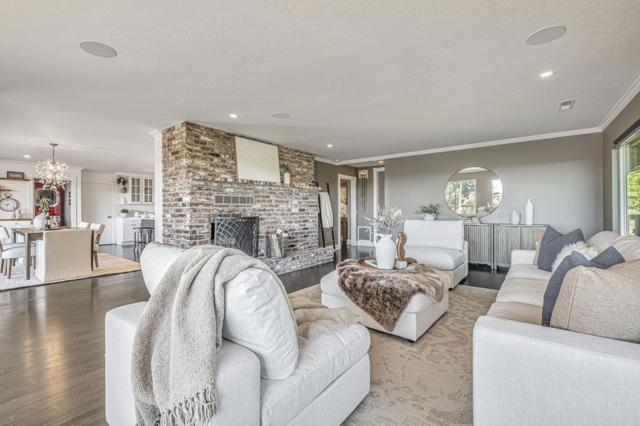 24705 Spanish Oaks Road, Los Gatos CA: https://media.crmls.org/mediaz/0b735ddf-72c1-492c-9295-a7cb211d0c20.jpg