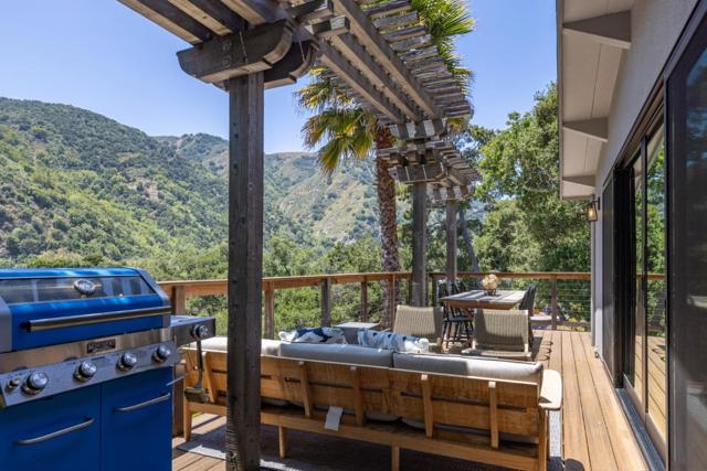 55 Paso Cresta, Carmel Valley CA: https://media.crmls.org/mediaz/0b7394ec-285e-44d2-83e2-841f29c37343.jpg
