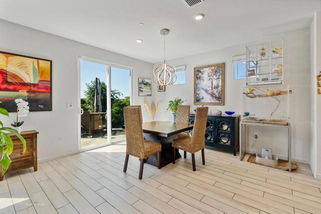 2141 Wildflower Drive, Hollister CA: https://media.crmls.org/mediaz/0b73ffc4-ffe8-4818-be0e-880a12c0701b.jpg