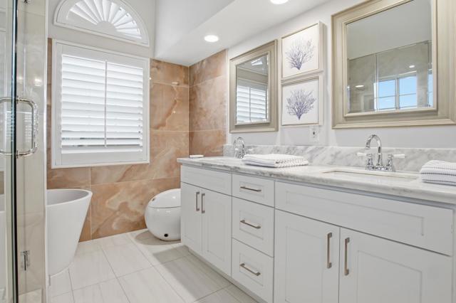 11383 Stonecress Avenue, Fountain Valley CA: https://media.crmls.org/mediaz/0b743a40-efe0-4b99-b8ef-31454fb2d817.jpg